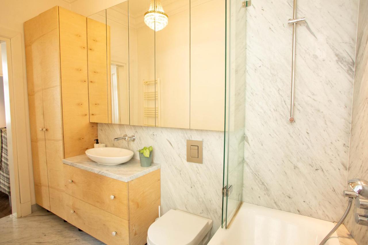City Center - Golden Apartments - Dobr11A Варшава Экстерьер фото