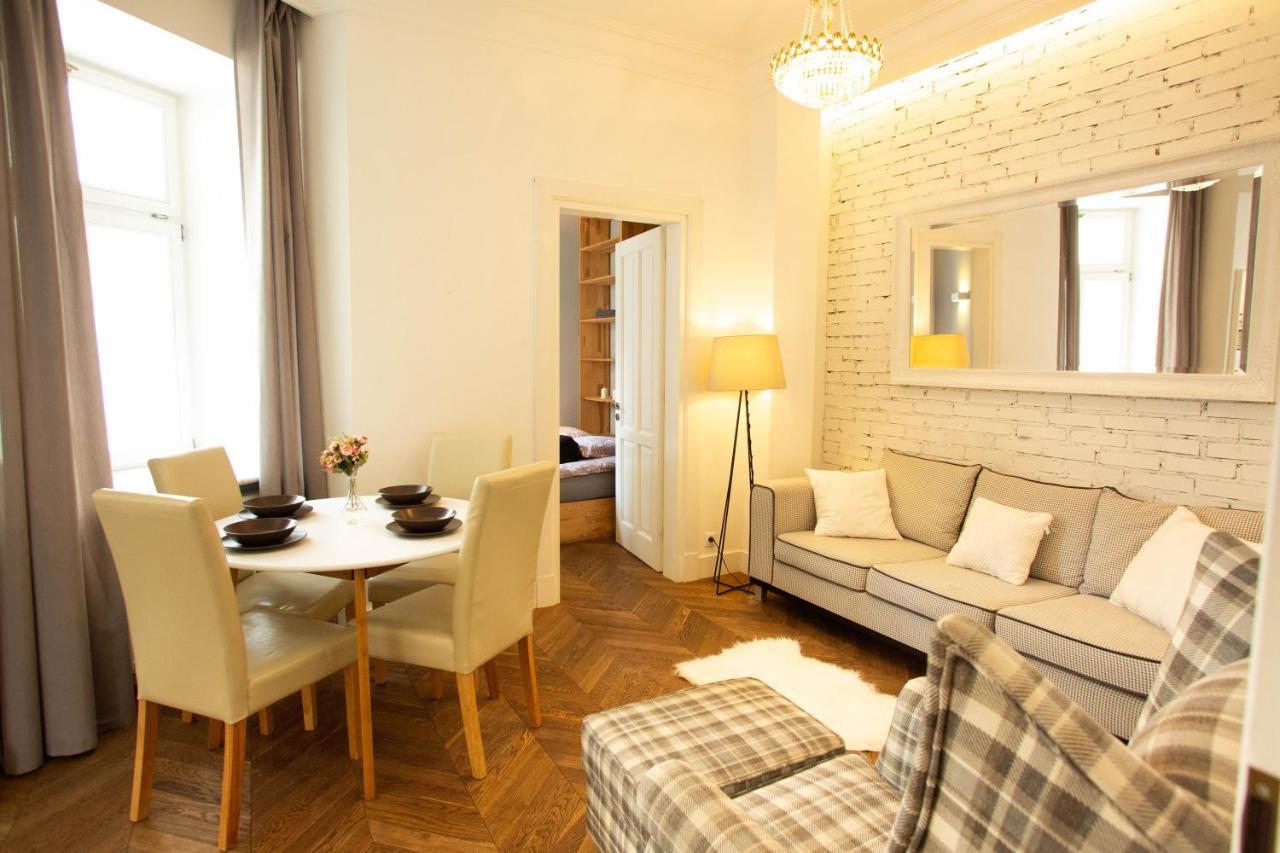 City Center - Golden Apartments - Dobr11A Варшава Экстерьер фото