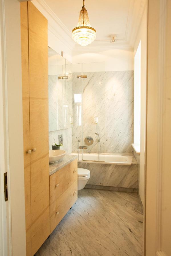 City Center - Golden Apartments - Dobr11A Варшава Экстерьер фото