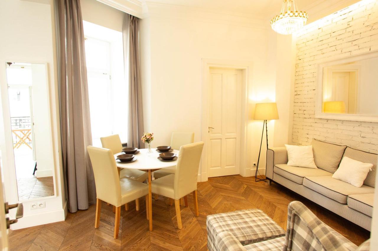 City Center - Golden Apartments - Dobr11A Варшава Экстерьер фото