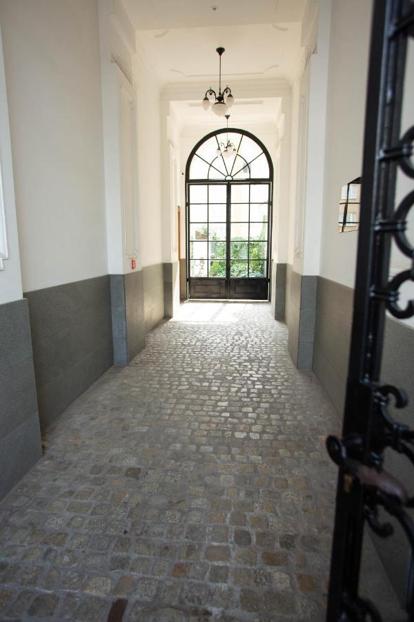 City Center - Golden Apartments - Dobr11A Варшава Экстерьер фото